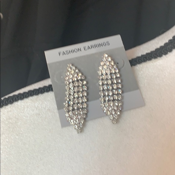 NWT chocker set - Picture 2 of 5